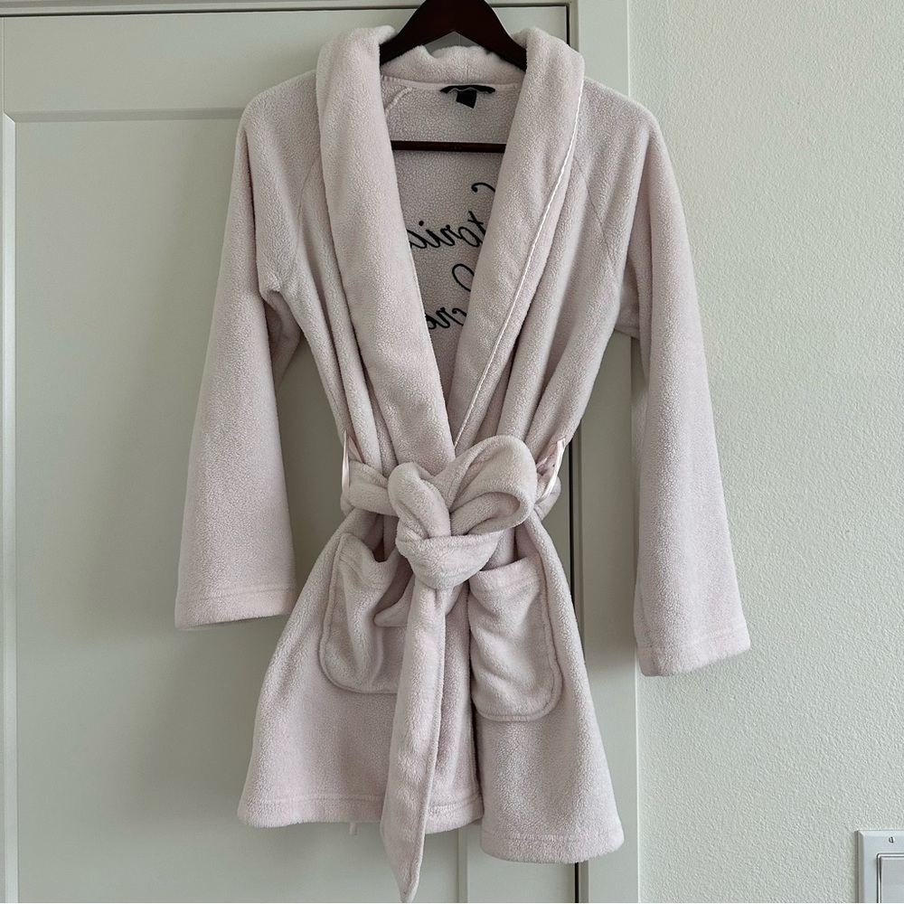 Women's Pink Bathrobe